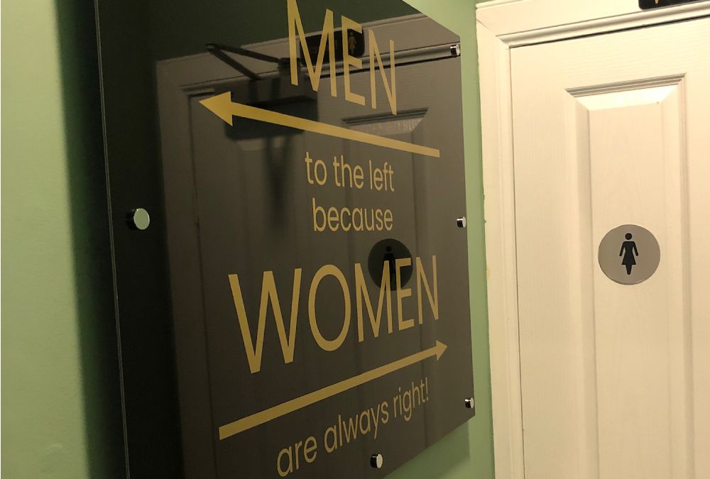 Stand Off Signs Glasgow, Stand off locators Glasgow, Printed Signs Glasgow, Shop Front Signs Glasgow, Signage Glasgow, Sign Makers Glasgow, Signage Company Glasgow, Edinburgh, Lanarkshire.